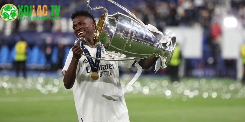 Tin chuyển nhượng bóng đá 25/11: Vinicius từ chối Real, MU đại chiến! 2 Vinicius lật kèo Real Madrid