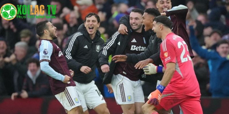 Aston Villa bắt đầu lột xác ngoạn mục Aston Villa bắt đầu lột xác ngoạn mục