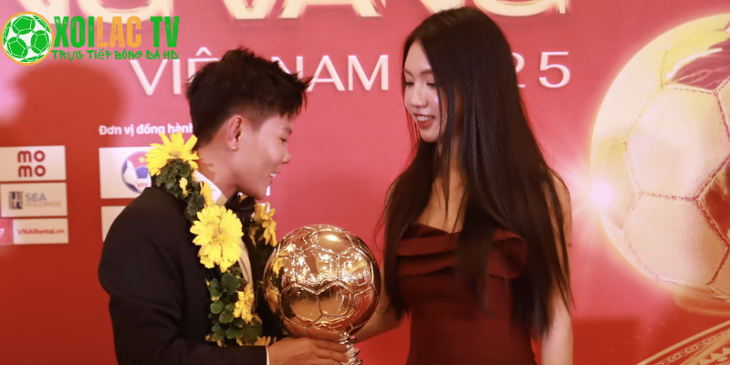 Trần Thị Duyên xin vía Bích Thùy Trần Thị Duyên xin vía Bích Thùy